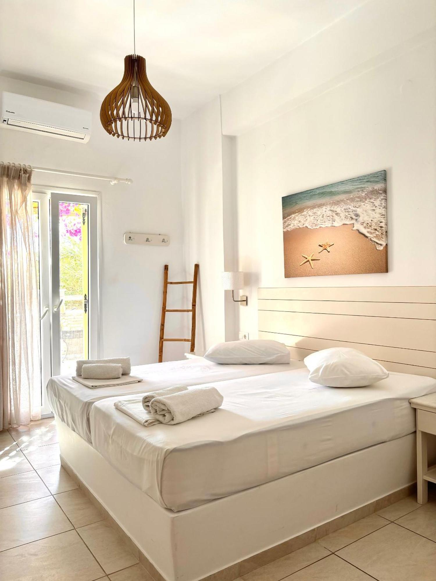 Aegeo Inn Antiparos Ngoại thất bức ảnh